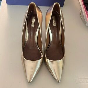 Schutz Gold Pumps- 5 inch heel. Size 8